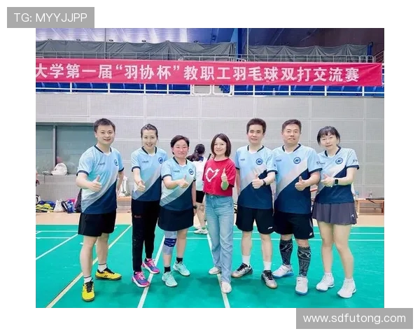 上海羽毛球队选拔赛点评团队协作表现展现出色默契与拼搏精神