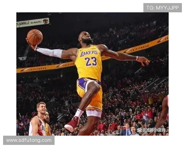 火箭队与魔术队激战正酣最终比分揭晓引发球迷热议