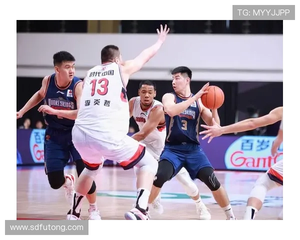 南京篮球队与上海篮球队赛后复盘探讨团队协作的成功与不足之处 南京篮球队与上海篮球队赛后复盘探讨团队协作的成功与不足之处