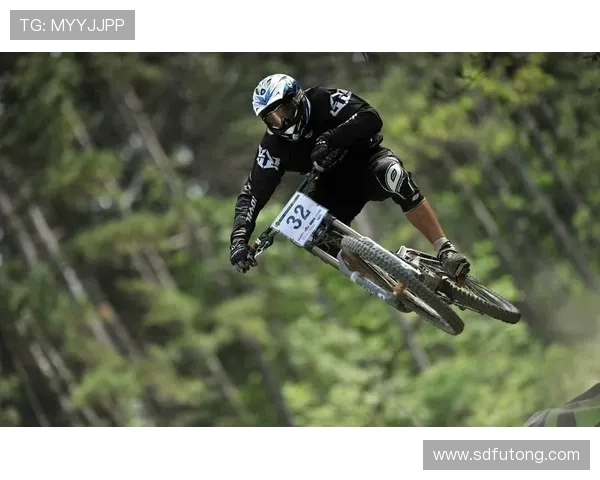 极限运动战术解析：广州极限运动队的全方位控制与管理体系探讨